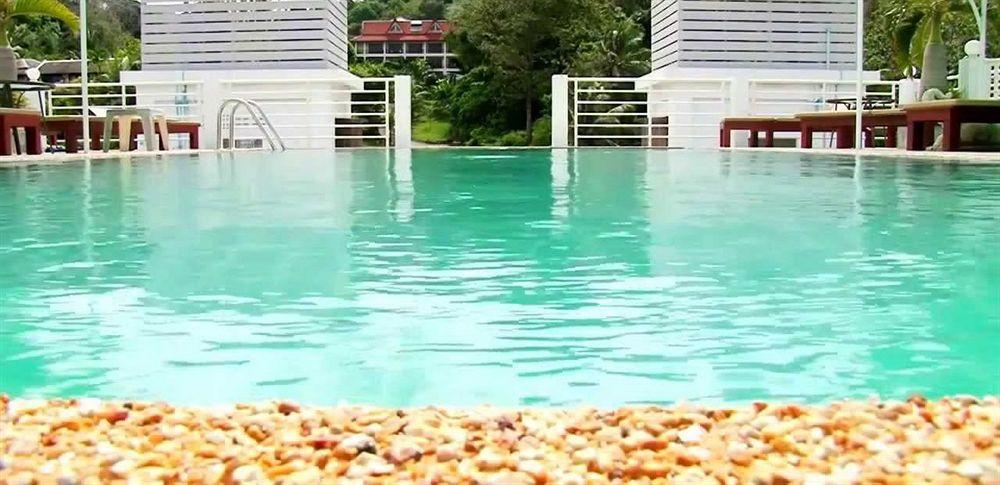 Sharaya Patong Hotel Extérieur photo
