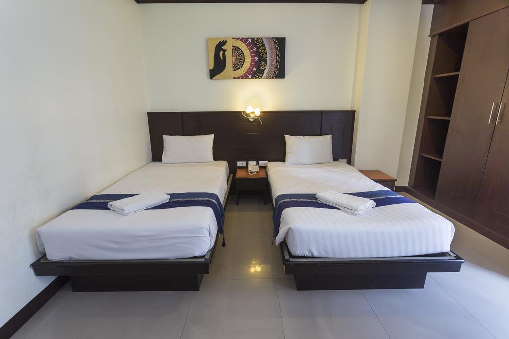 Sharaya Patong Hotel Extérieur photo