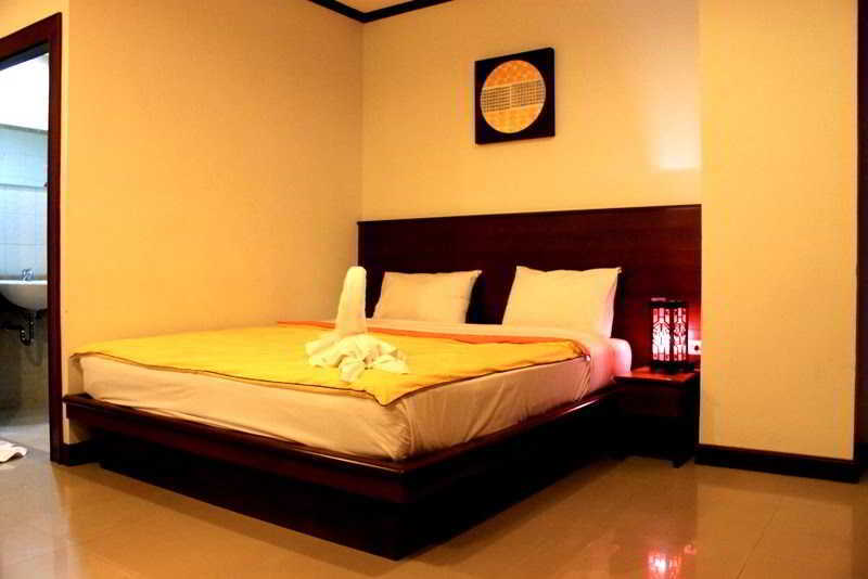 Sharaya Patong Hotel Extérieur photo