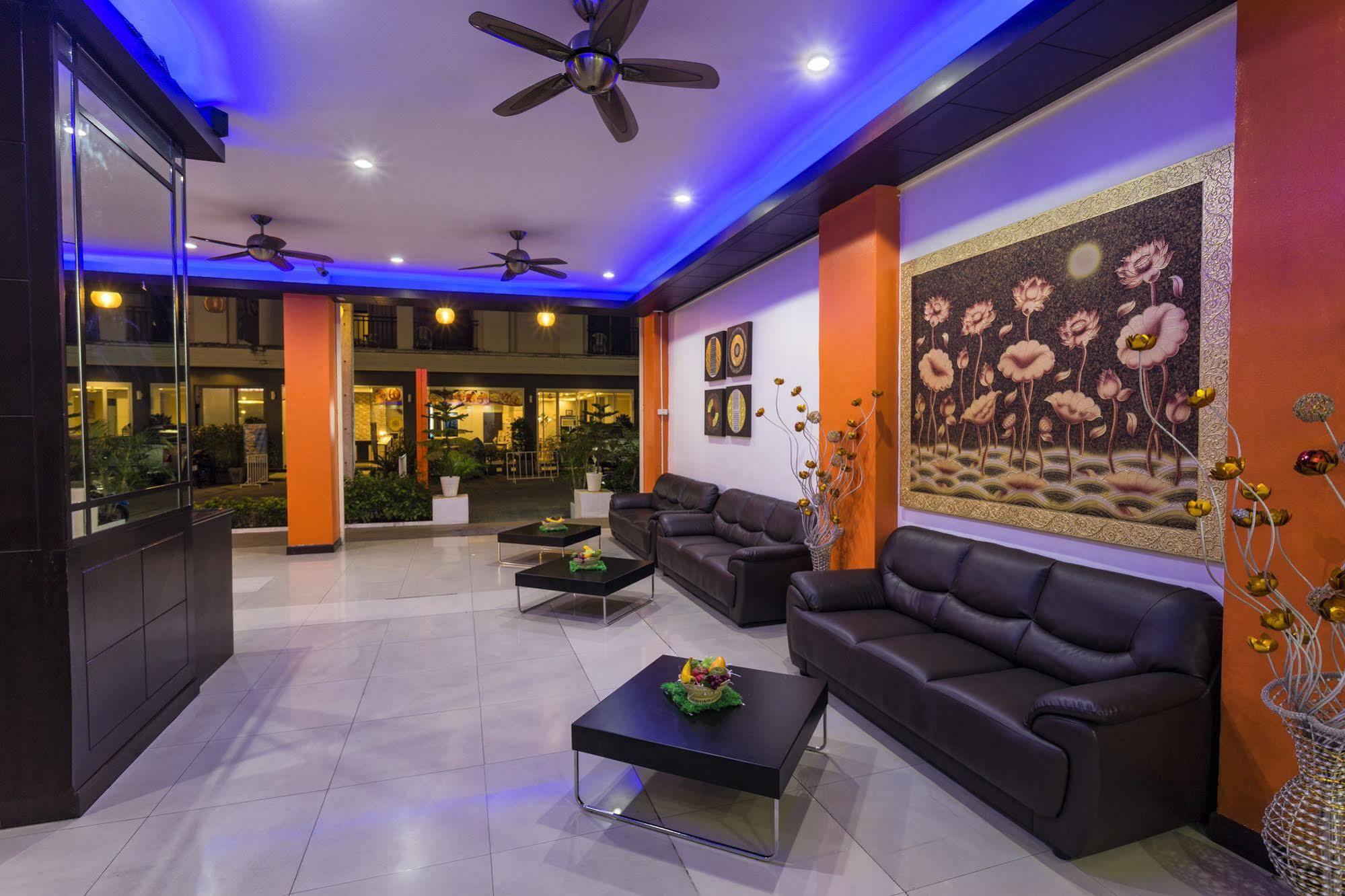 Sharaya Patong Hotel Extérieur photo