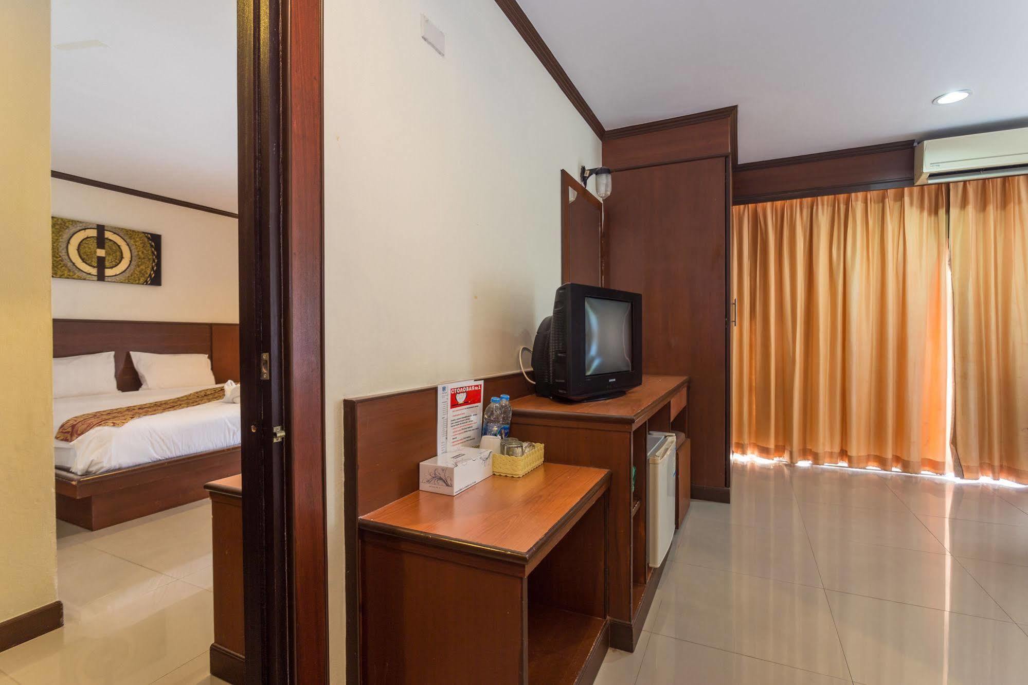 Sharaya Patong Hotel Extérieur photo
